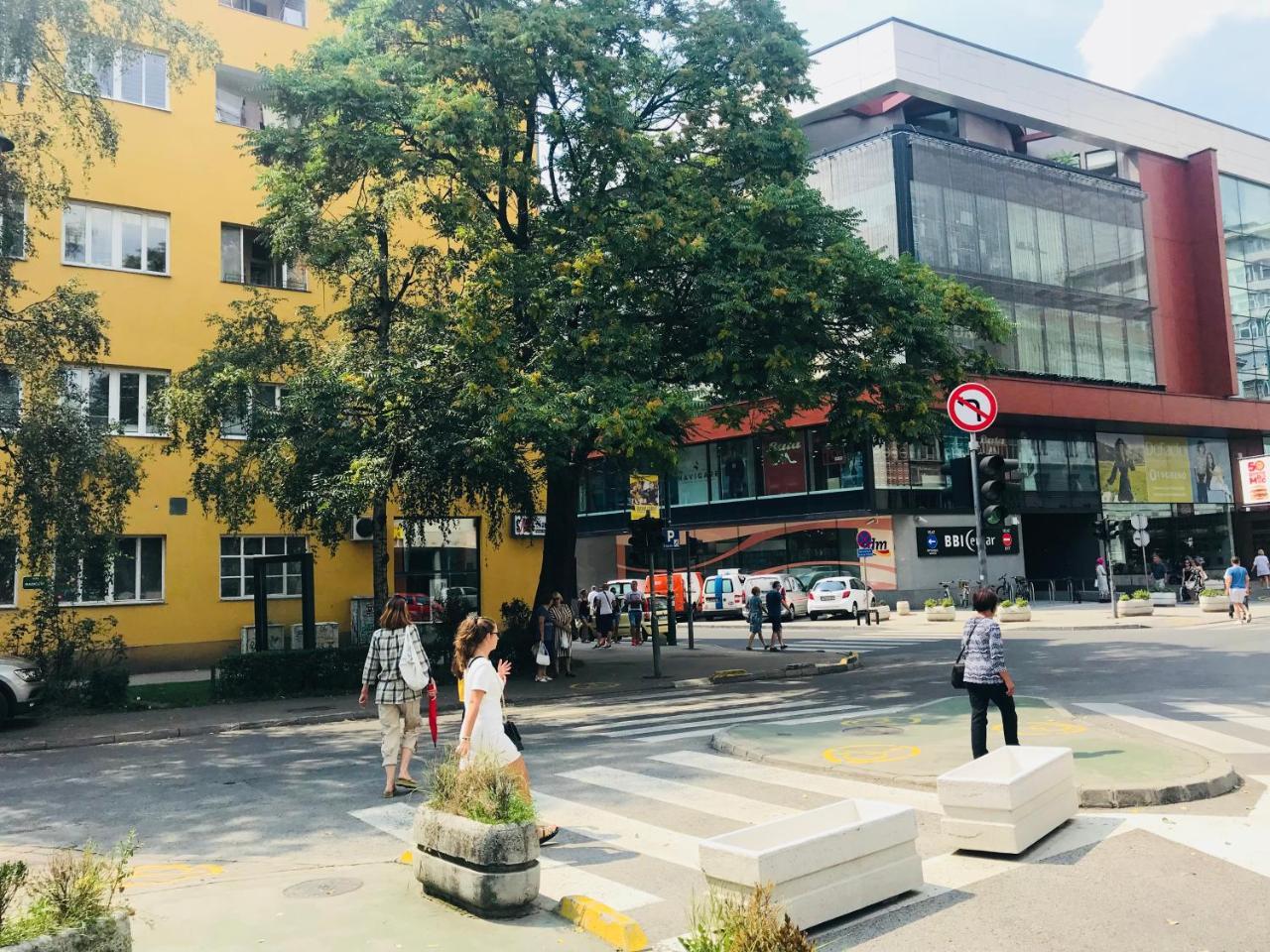 Colors Apartment 塞拉耶佛 外观 照片